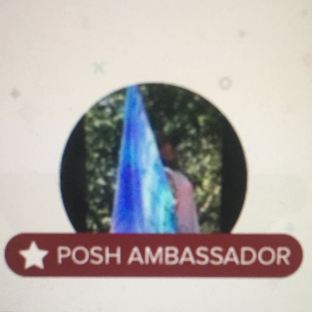 I’M A POSH AMBASSADOR!!🎉🎉🍾🍾🍾🎉🎉