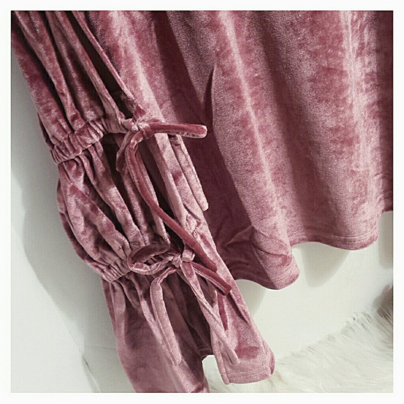 Dusty Mauve Velvet Bell Sleeve too - Picture 3 of 4