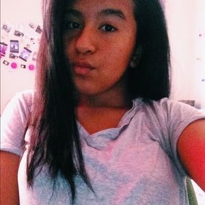 Meet your Posher, Denisse