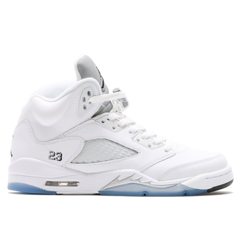 Air Jordan’s 5 Retro BG