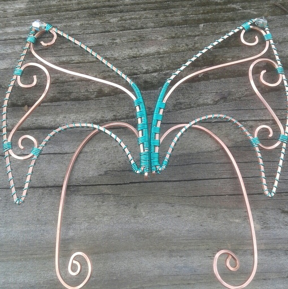 Mermaid Wire Wrapped Earcuffs - Picture 5 of 6