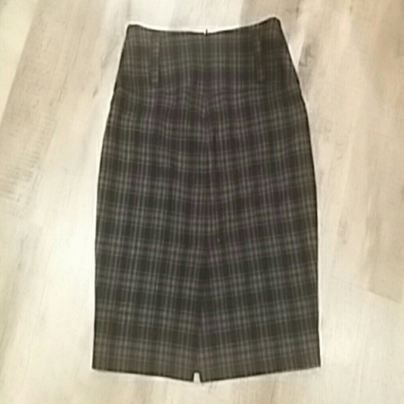 Skirt - Picture 2 of 2