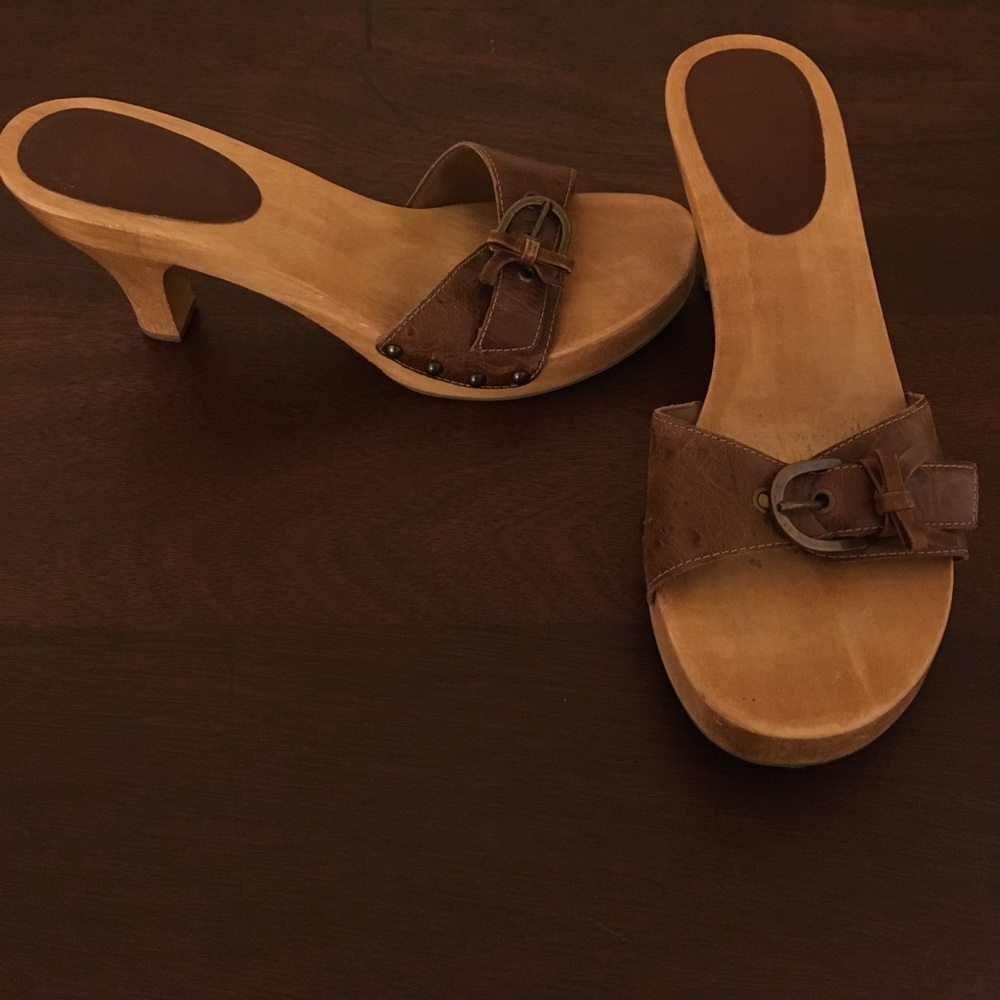 Mia open toed heels