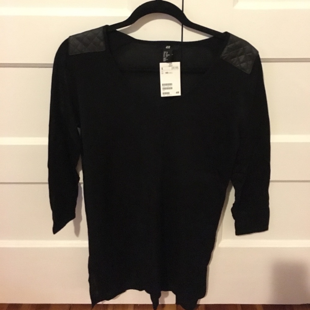 🎁 NWT H&M Black 3/4 Sleeve Light Sweater, XS