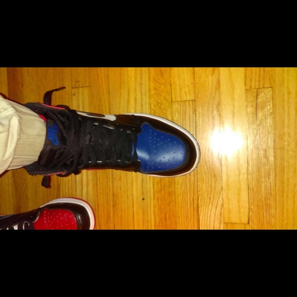 Top three - Picture 3 of 4