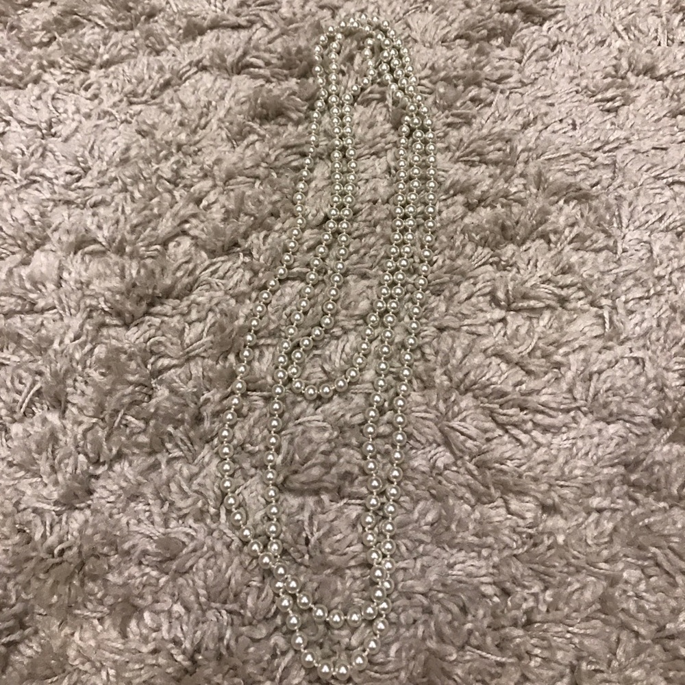 Opening Night pearl infinity necklace