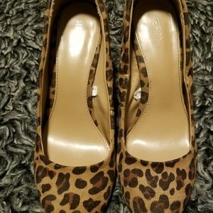 Leopard heels