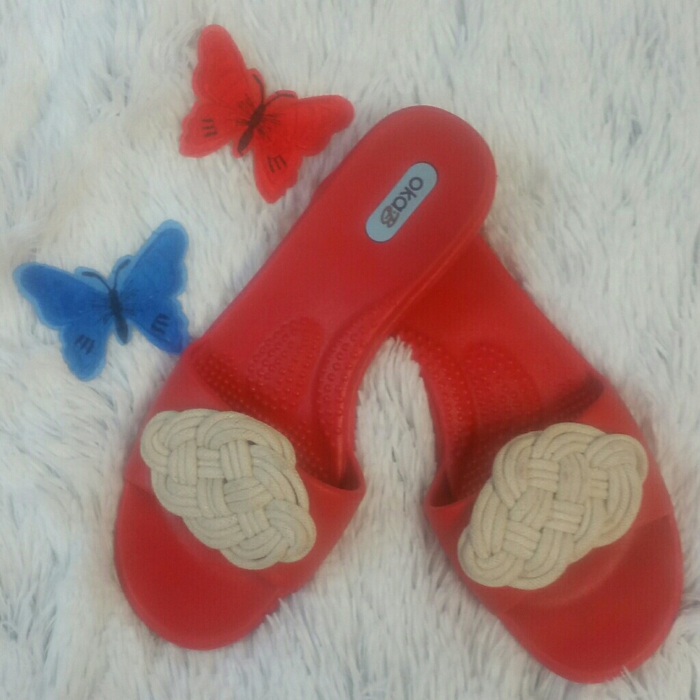 Slides with ocean plait mat knot