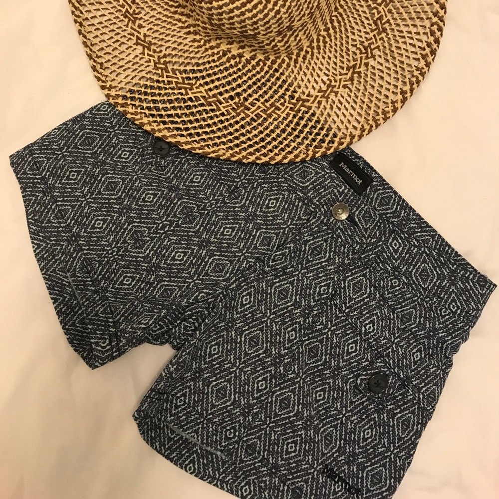 Marmot Shorts, Size 4