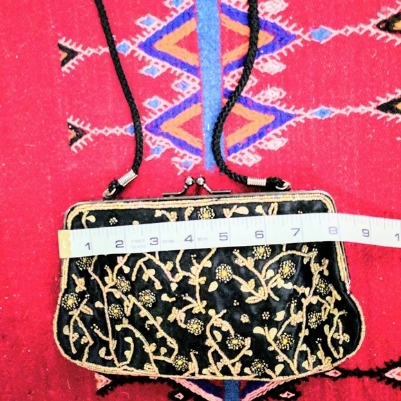 Vintage Style Purse w/Gold Beading - Picture 3 of 7