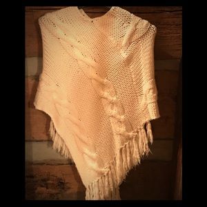 Winter white pull over Shaw