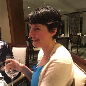 Meet your Posher, Sara