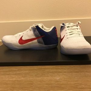 NWOB Nike Kobe XI Elite Limited USA FLYKNIT Sz. 10