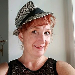 Meet your Posher, Wendy