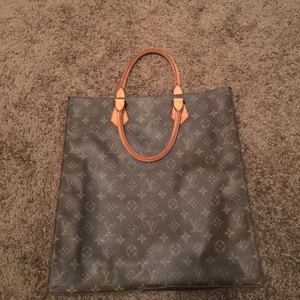 Authentic LV