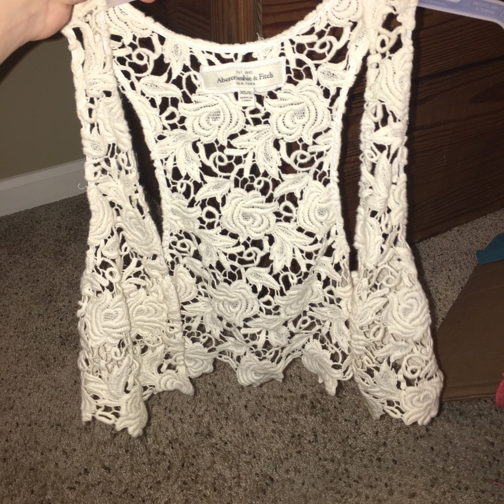Abercrombie & Fitch crotchet vest