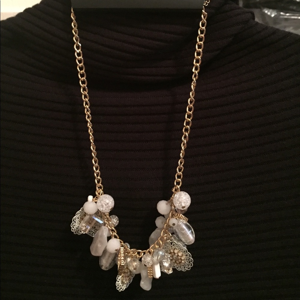 Gabrielle K.Gold-tone and White Statement Necklace