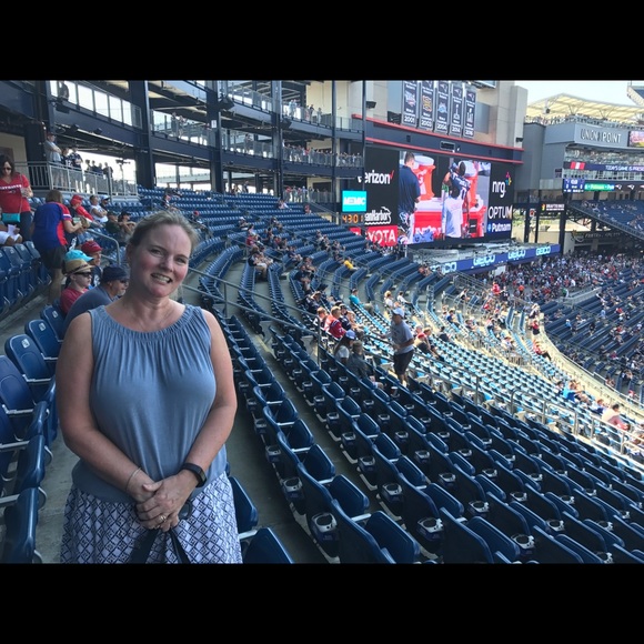 Meet your Posher, Vicky- Posh Ambassador - Picture 8 of 8