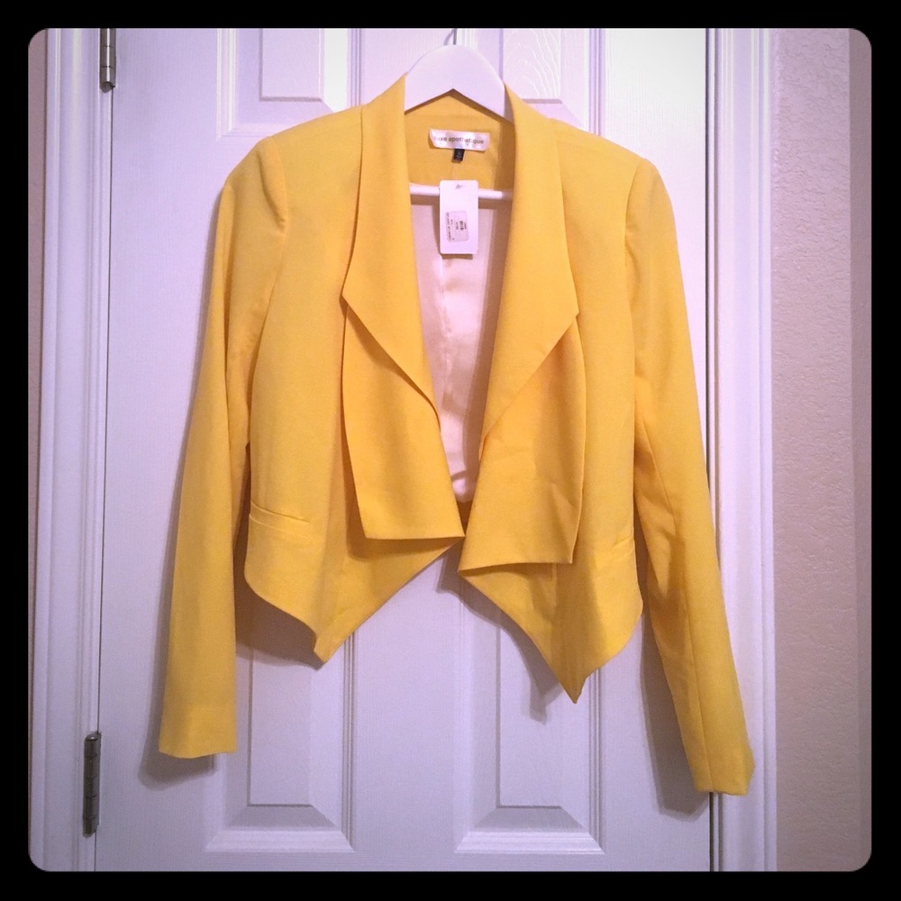 NWT Bright yellow draped open blazer