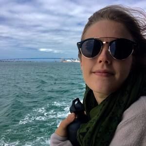 Meet your Posher, Lauren