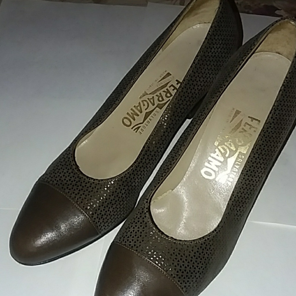 💥FANCEY SALVATORE FERROGAMO SHOES 💞💞