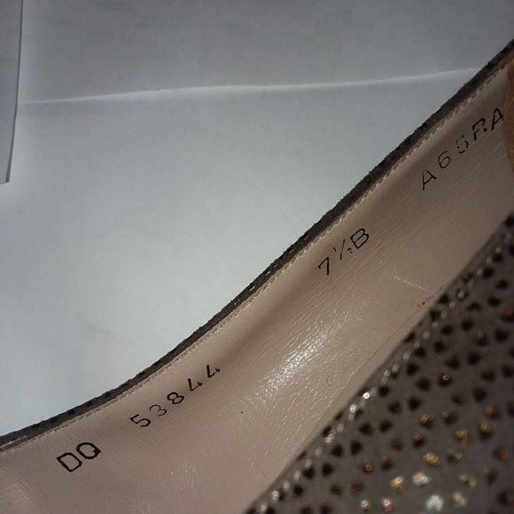 💥FANCEY SALVATORE FERROGAMO SHOES 💞💞 - Picture 5 of 7