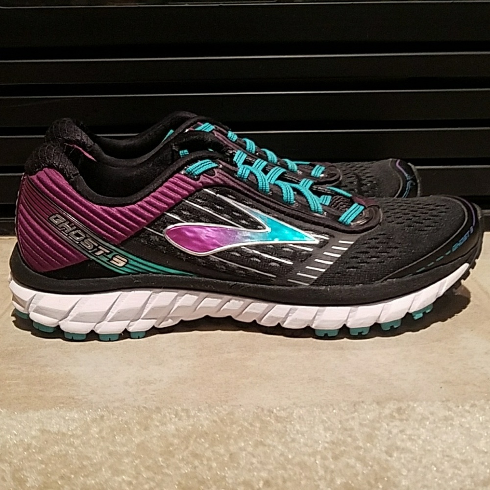 Brooks Ghost 9