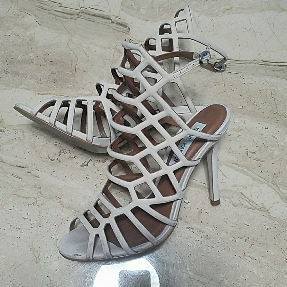 Steve Madden nude heels - Picture 2 of 3