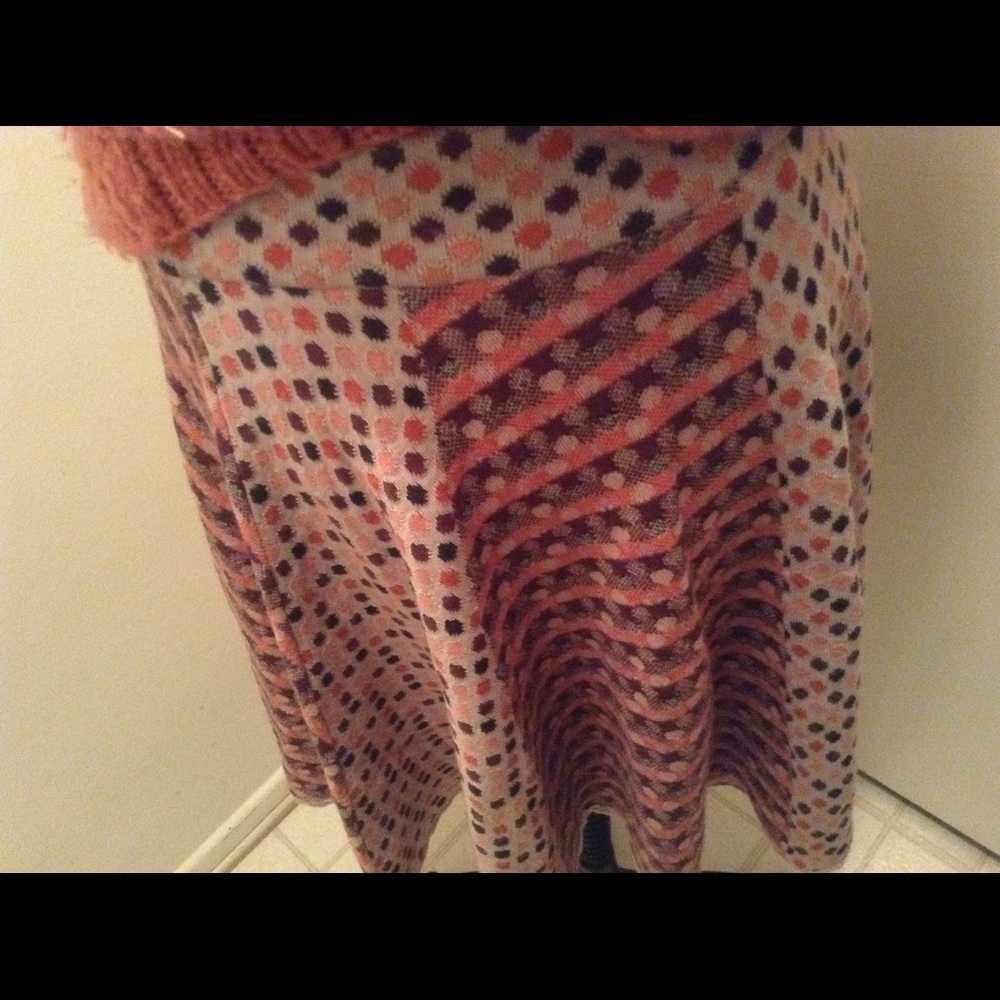 Skirt - Picture 3 of 3