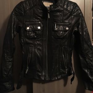 Michael Kors 100% leather jacket xs