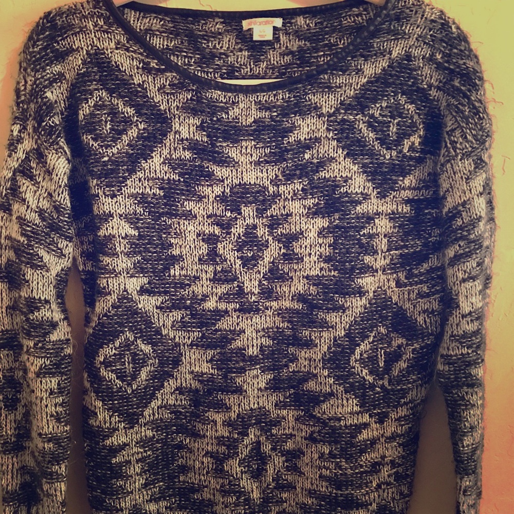 Xhilaration Sweater