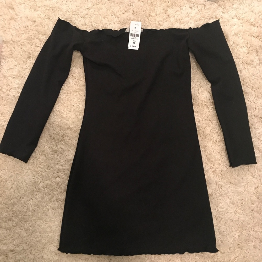 LF off the shoulder body on dress