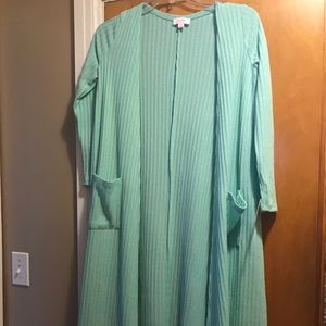 XS Lularoe Sarah