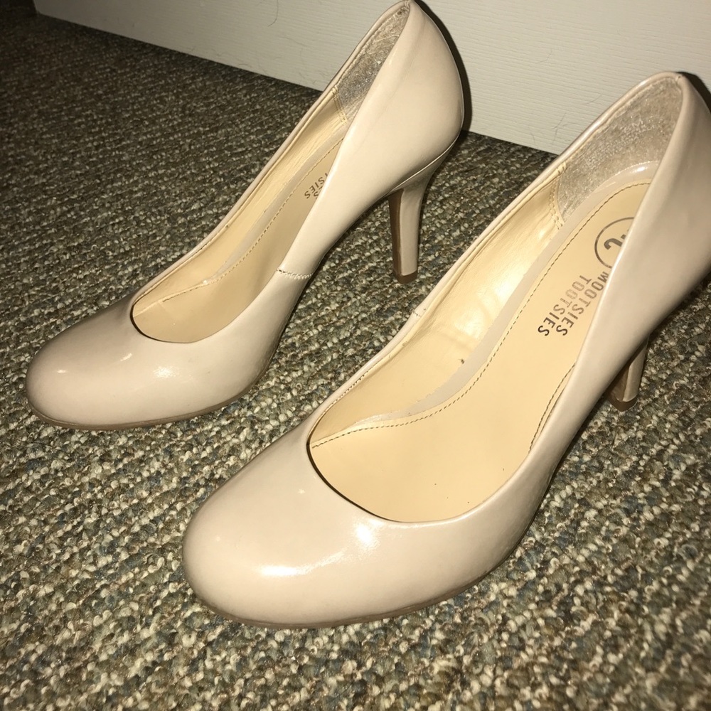 Tan round tip heels