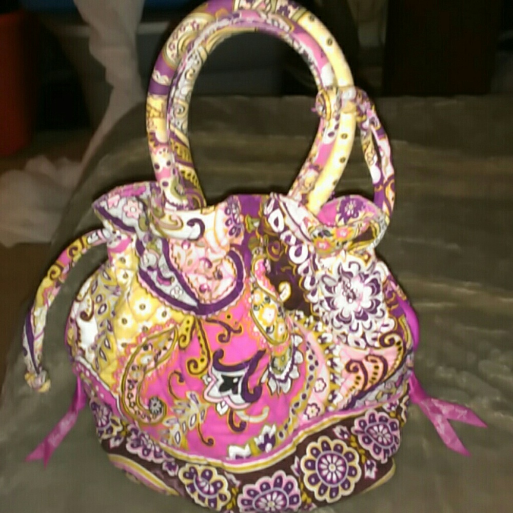 SOLD Vera Bradley small hand bag