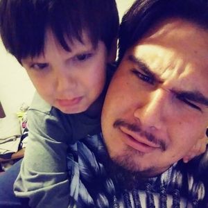 Meet your Posher, Dylan