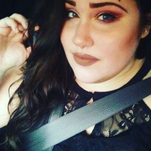 Meet your Posher, Marie