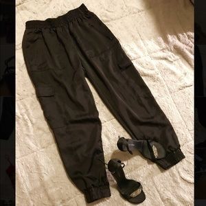 Silk singed black slim ladies hammer pants!😎