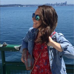 Meet your Posher, Amanda