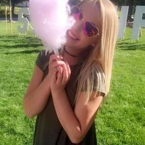 Meet your Posher, Lexi