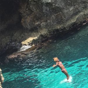 Meet your Posher, Jameshia