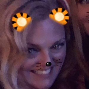 Meet your Posher, Kelli