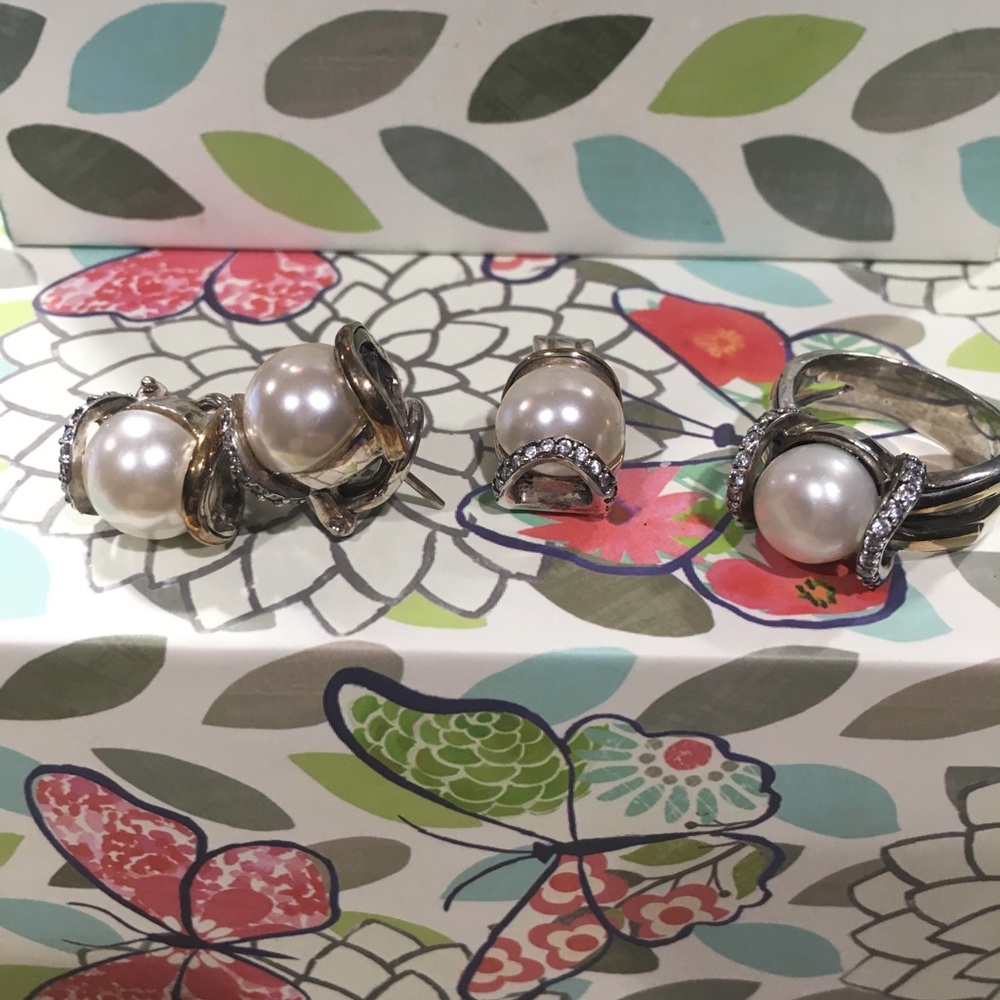 Set of silver with gold
