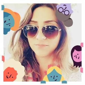 Meet your Posher, Cynthia