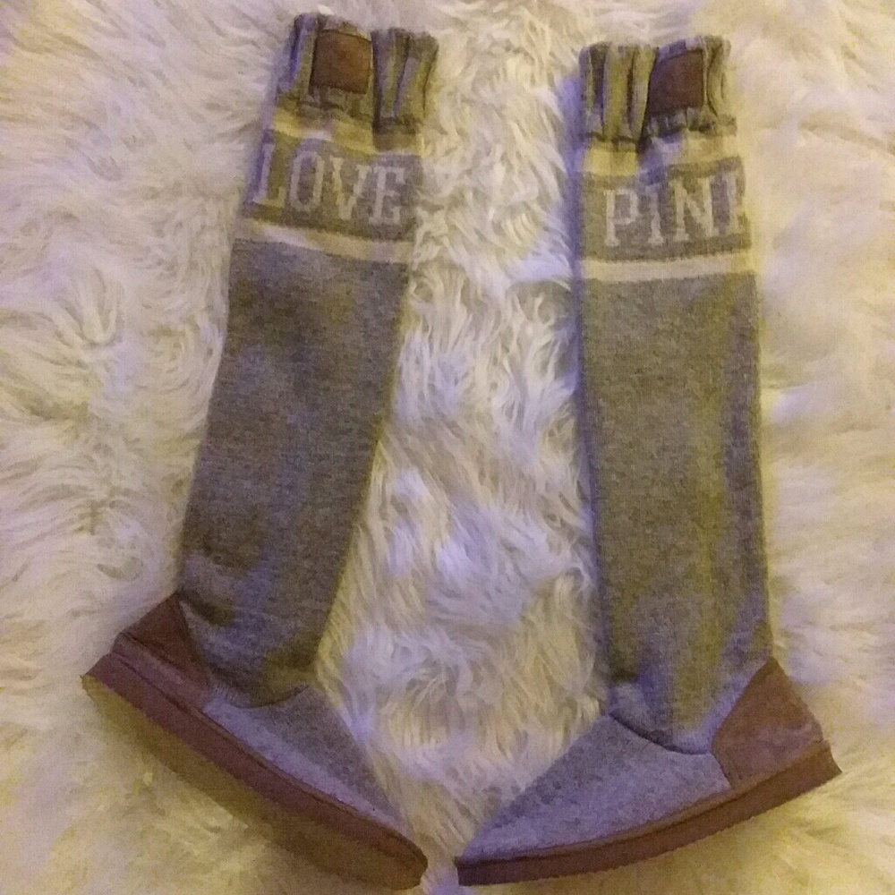 Victoria Secret Mukluks Grey Size 8/9
