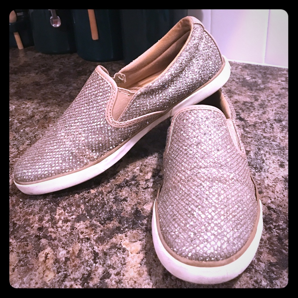 💕Guess Shoes💕