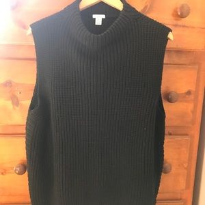 High neck sleeveless knit sweater