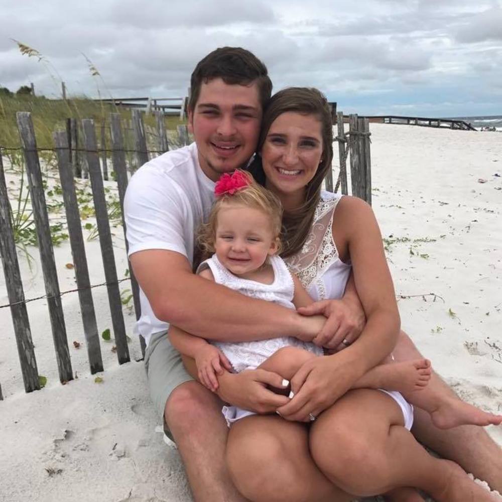 Meet your Posher, Kayla