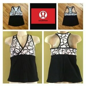lululemon athletica 'Deep V Tank' 8/M