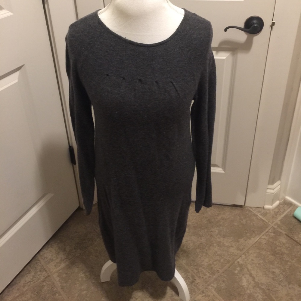 Super cute Sweater material dress size Large